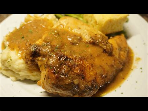 Southern Style Smothered Chicken With Gravy From Ray Macks Kitchen And