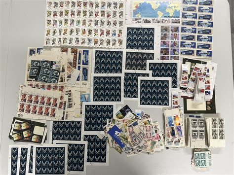 Under First Class Stamps Mixed Lot Usable Condition Face