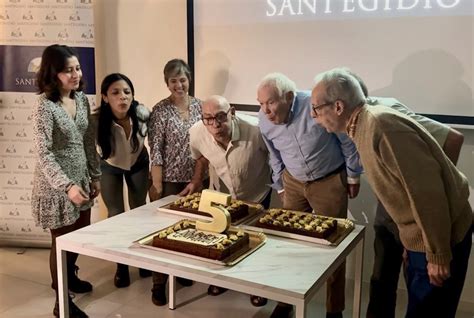 La casa familia Simeón y Ana para ancianos de Barcelona celebra su