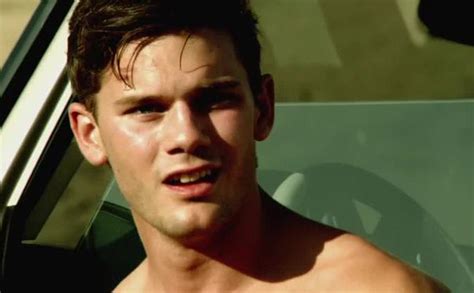 Jeremy Irvine