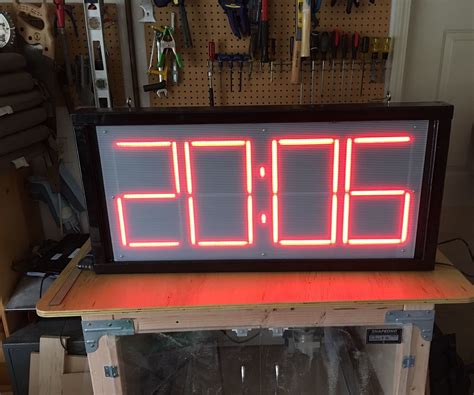 7 Segment Display Arduino Clock Using Solar Panel