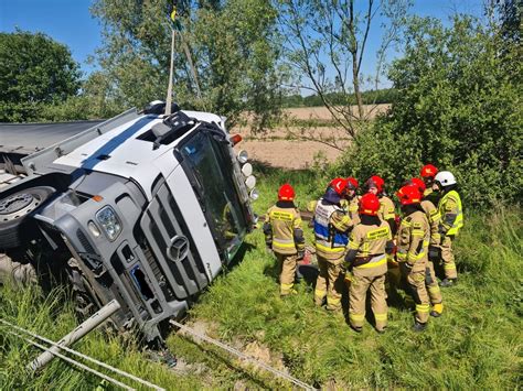 Tragiczny Wypadek Na Drodze Krajowej Nr Ko O Bochni Ci Ar Wka