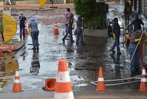 Fotos Chuva Alaga Congresso E Causa Destruição Em Brasília 17 12