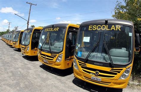 Caos Na Educa O Transporte Escolar Parado Por Falta De Pagamento