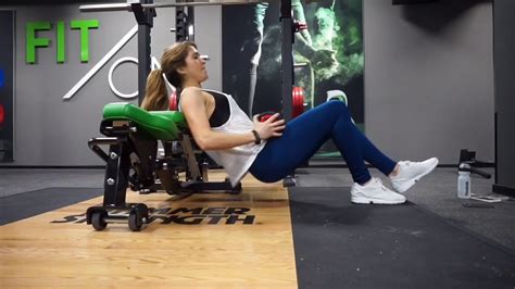 Single Leg Glute Bridges With A Dumbbell Youtube