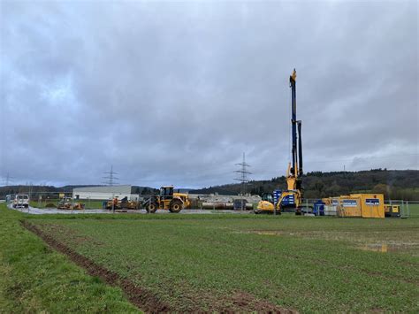 Bauarbeiten An Neuer Stromtrasse In Bausendorf