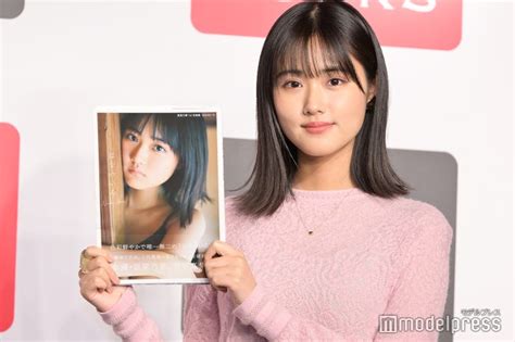 原菜乃華、10代ラスト写真集で初の水着姿 ボディメイク法も明かす＜はなのいろ＞ モデルプレス