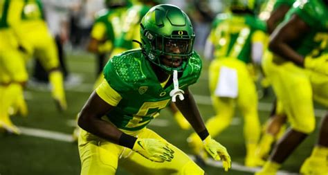 Oregon Football Projecting Oregon S Defensive Depth Chart In Final