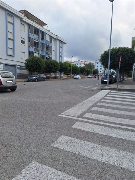 Terribile Scontro Auto Moto A Corigliano Rossano Un Giovane Gravemente