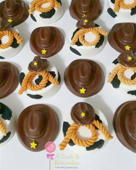 Tutorial How To Make Cowboy Hat Cupcake Toppers Artofit