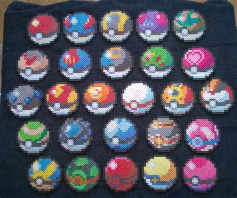 Perler Pokeballs By Aesynnezephyrstorm On Deviantart Diy Perler Bead