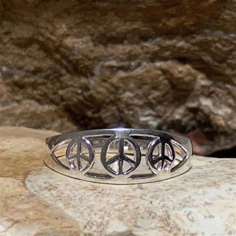 Sterling Silver Peace Sign Ring Gle Good Living Essentials