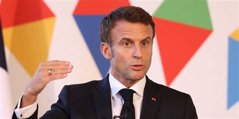 Bonus Cologique Bornes De Recharge Macron Veut Rendre La Voiture