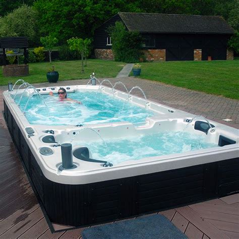 Jacuzzi Hot Tubs Sale / J-225 Jacuzzi Hot Tubs For Sale in Burnsville ...