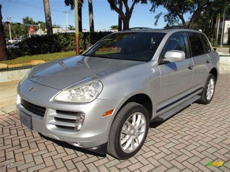 2009 Crystal Silver Metallic Porsche Cayenne 136321872 Photo 20