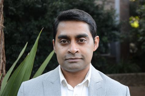 Dr Aziz Ahmed, University of Wollongong – Ending Plastic Waste