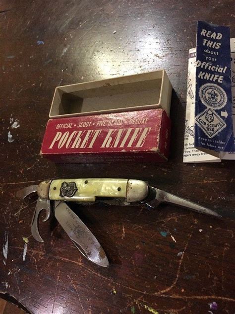 Vintage Official Scout Pocket Knife Deluxe # 1043 | #1890207897