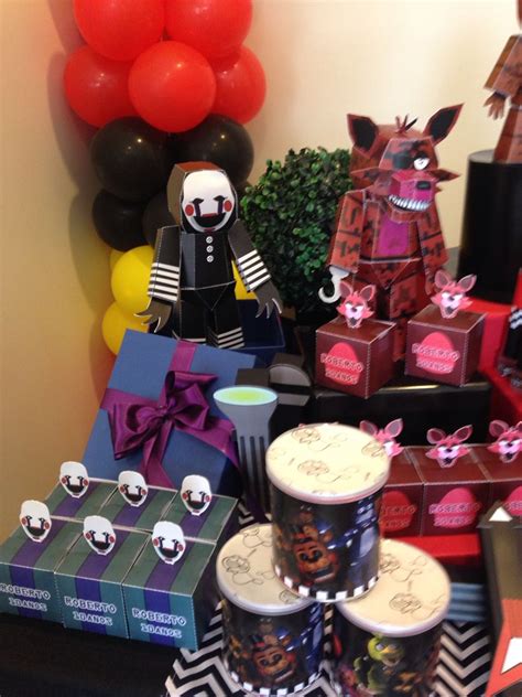 Fnaf Birthday Party Boxes And Animatronics Made By Design 5 Elo7