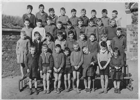 Photo de classe Ecole des garçons Primaire de 1963 Ecole Pierre