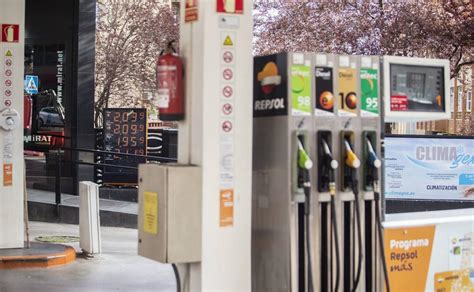 Estas Son Las Gasolineras Que Ampl An Su Descuento De C Ntimos Hasta