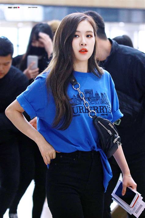 Blackpink-Rose-Airport-Fashion-27-March-2018-Gimpo-9