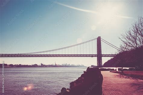 George Washington Bridge from Fort Lee Historic Park Stock Photo ...