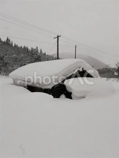 豪雪地帯の冬 No 2563406｜写真素材なら「写真ac」無料（フリー）ダウンロードok