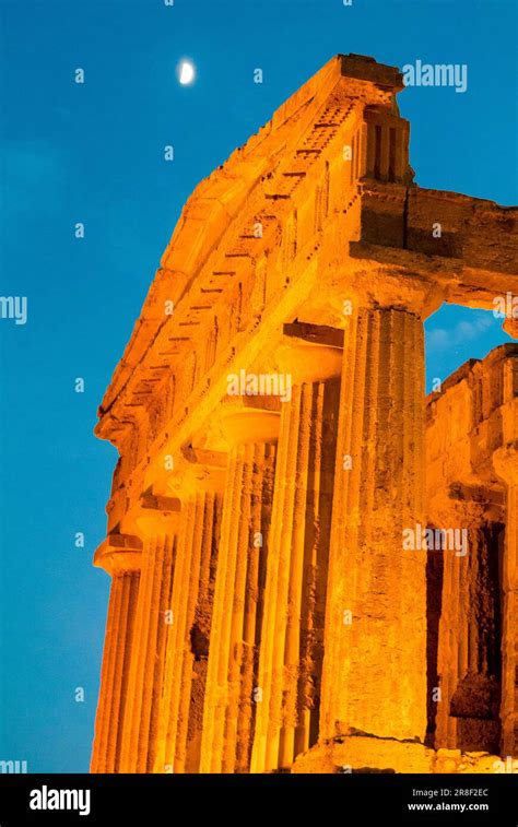 Agrigento Ag Italy Temple Of Concordia The Temple Of Concordia Is