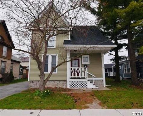 910 Huntington St Watertown NY 13601 House Rental In Watertown NY