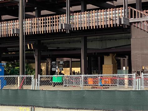 Photos New Crossbeam Structure Almost Completed At Disney S Polynesian