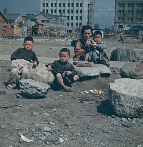 Ghq職員による戦後日本の写真が公開されている。 懐かしい。