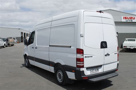 MERCEDES BENZ SPRINTER MANUAL REFRIGERATED VAN JTFD5087252 JUST 4X4S