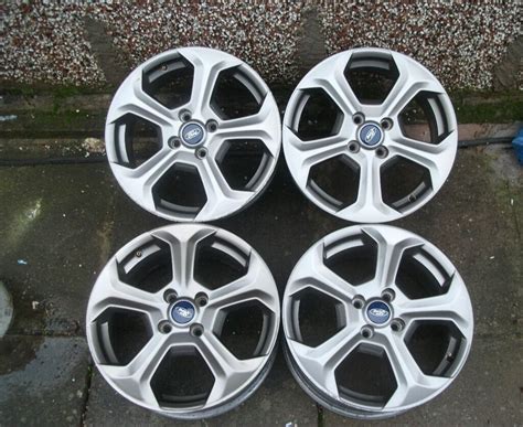 Genuine Ford Fiesta St 17 Inch Alloy Wheelsrims X4 4 Stud 4x108