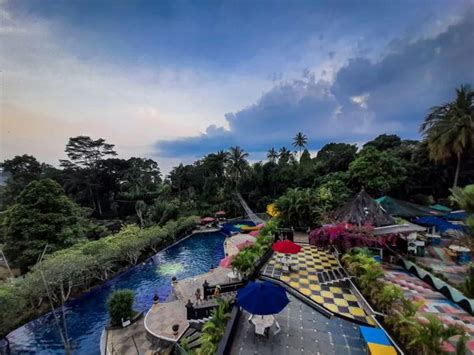 Eksplorasi Keindahan Alam Di The Jhon S Aquatic Resort Cianjur