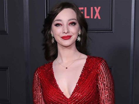 “oppenheimer” Actor Emma Dumont Comes Out As Trans Masculine And Non Binary Uses They Them Pronouns