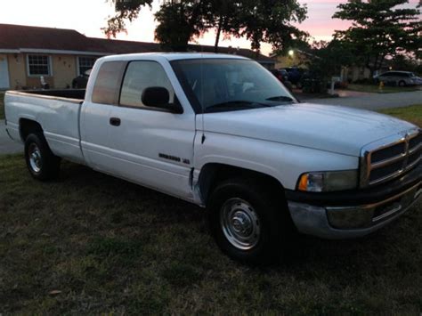 White Dodge Ram 2500 Extended Cab Long Bed Low Miles Southern Car