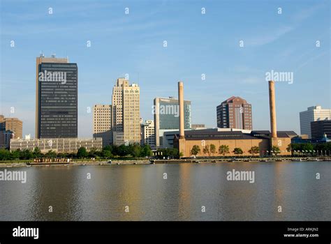 Toledo ohio skyline hi-res stock photography and images - Alamy