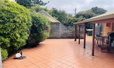 seaside beach house anglesea travel victoria accommodation