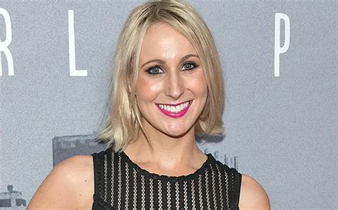 Who is Nikki Glaser Boyfriend? All The Facts You Need To Know – Linefame