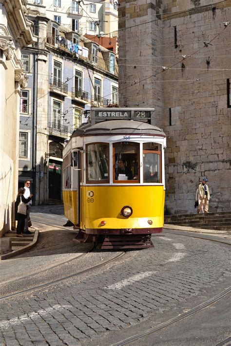 Elétrico 28 O Transporte Mais Típico De Lisboa