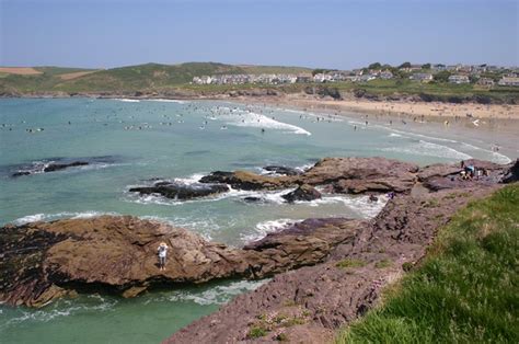 Polzeath Beach | Seaside village, Beautiful places, Places to visit