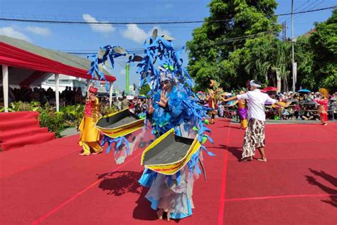 Sebanyak 3 Ribu Peserta Meriahkan Bontang City Carnival Dan Pawai