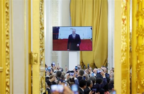 In Pictures Putin Sworn In For Fifth Term As Russian President May 7