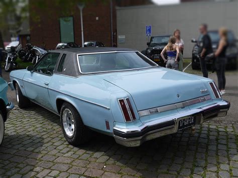 Oldsmobile Cutlass Salon Datum Eerste Toelating Flickr