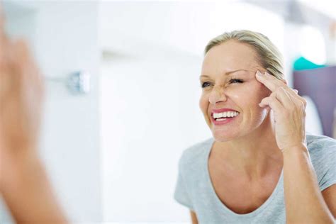 Say Goodbye To Skin Aging The Benefits Of Led Light Therapy