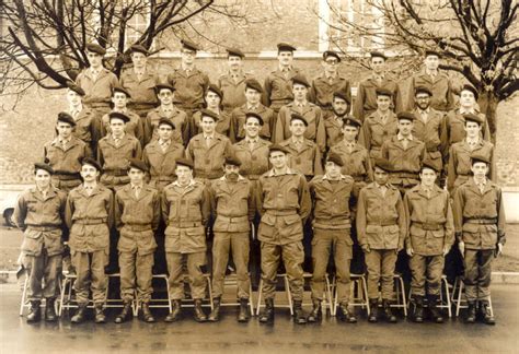 Photo De Classe 75 04 8eme RT De 1975 8eme Regiment Des Transmissions