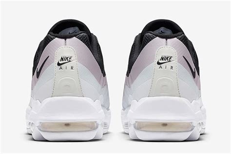 Nike Air Max 95 Ultra Essential Blackwhite Sneaker Freaker