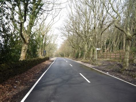 Woodhead Road Jthomas Cc By Sa Geograph Britain And Ireland