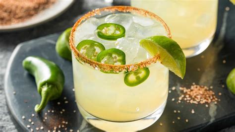 Bring On The Heat With This Spicy Margarita Recipe Recipes Foodism To