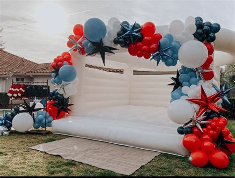 Modern Bounce House Rentals SNAP PHOTOBOOTH